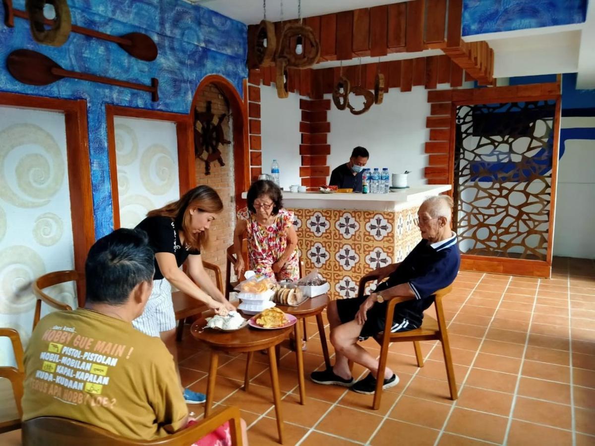 Long Beach Hotel Pangandaran Kültér fotó