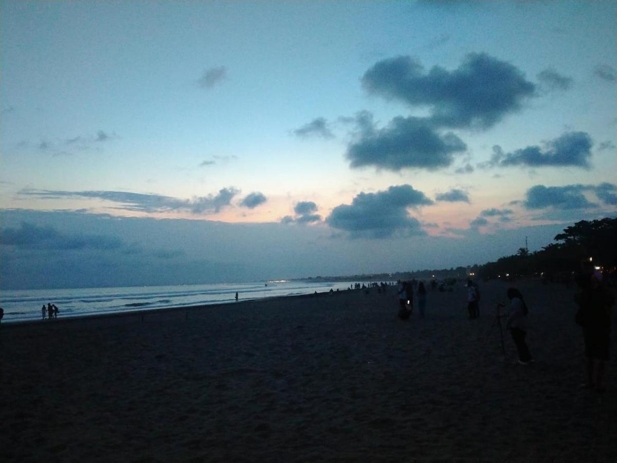 Long Beach Hotel Pangandaran Kültér fotó